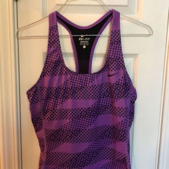 Awesome Purple Nike Athletic Tank Medium Excellent Condition - Picture 2 of 5